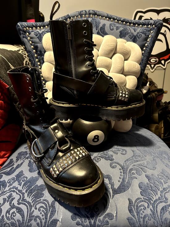 Dr. Martens Shoes - Dr Martens Jadon Hi Stud size 7/EU 38
